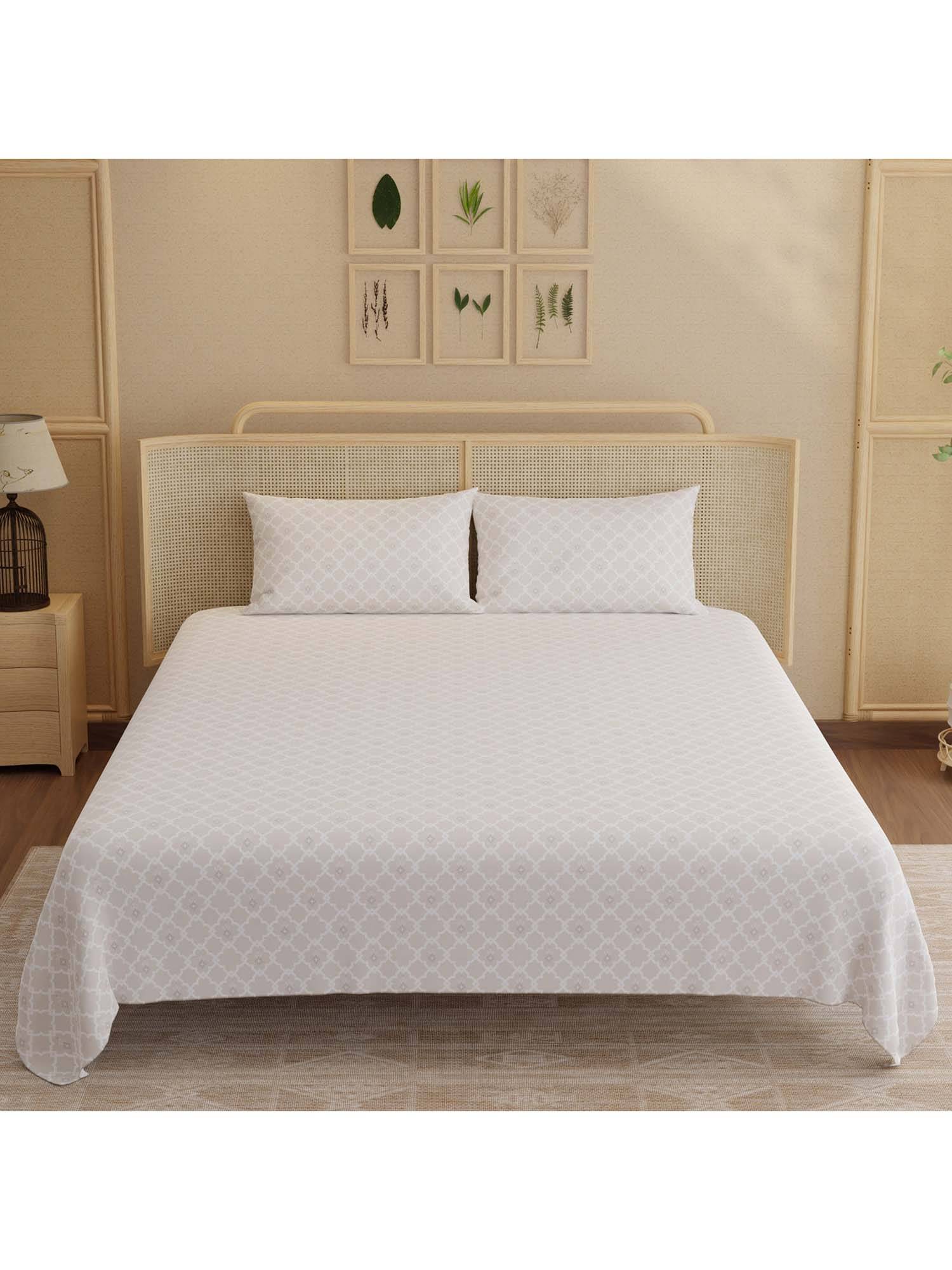 Boutique Living Indo Musk Kasturi Cotton 200TC Beige Ethnic Bedsheet with 2 Pillow Covers (King)