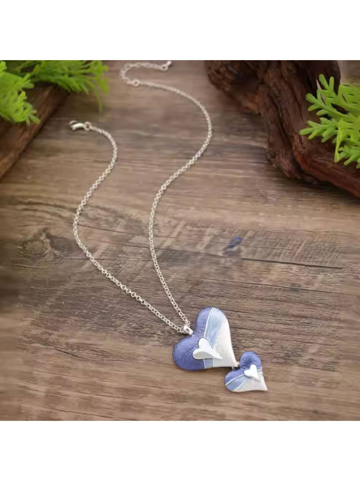 Dkane Designs Women Blue Twin Hearts Care Necklace