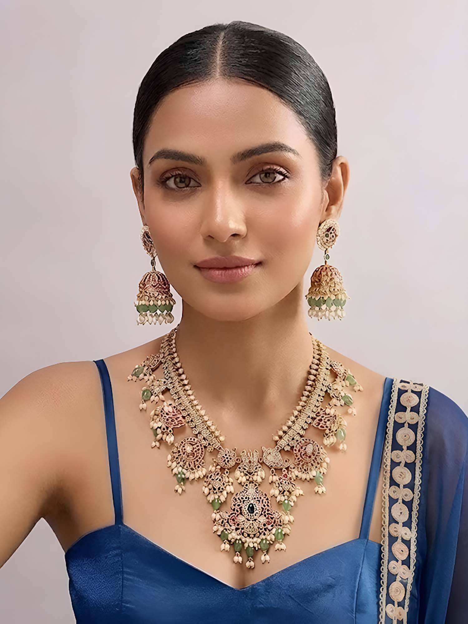 Auraa Trends Traditional Gold Pink Stone Jewellery Set