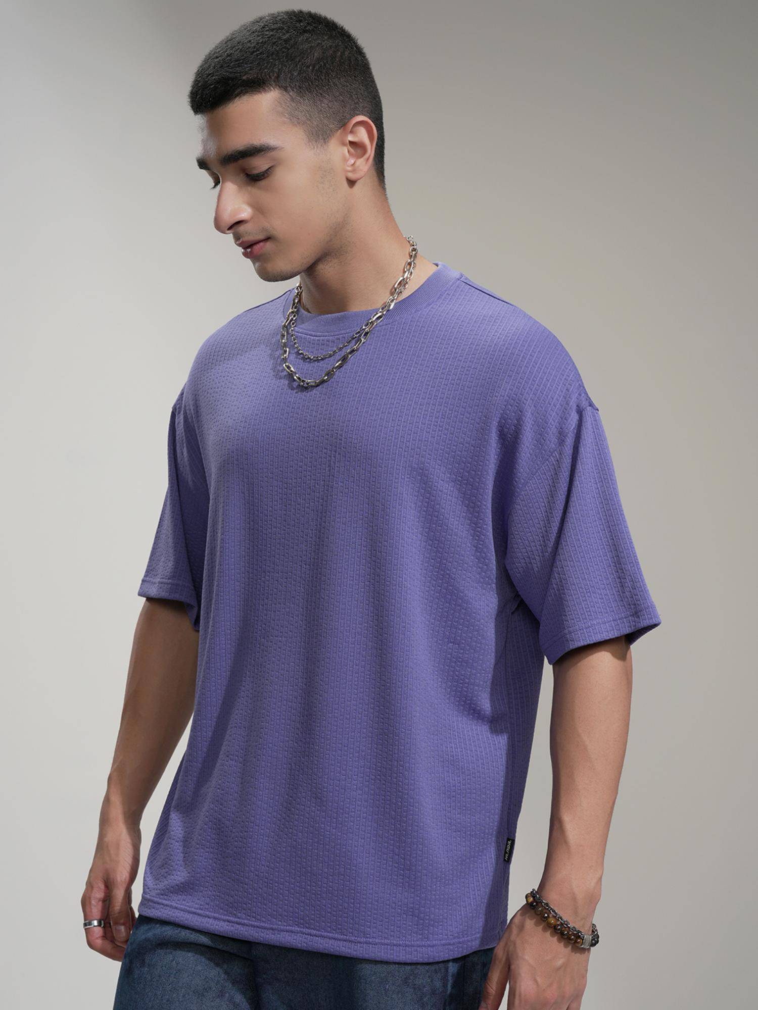 006454 Buy HIGHLANDER Men Purple Textured T-Shirt Online