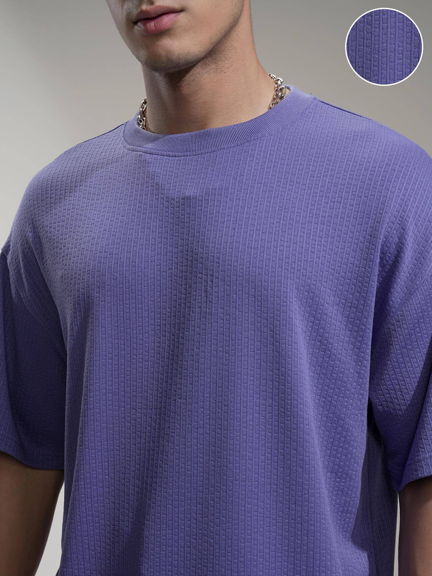 006454 Buy HIGHLANDER Men Purple Textured T-Shirt Online