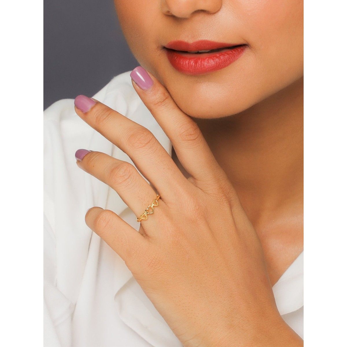 Aditya Seal wore an engagement ring to Anushka Ranjan in a romantic style,  See post | NewsTrack English 1