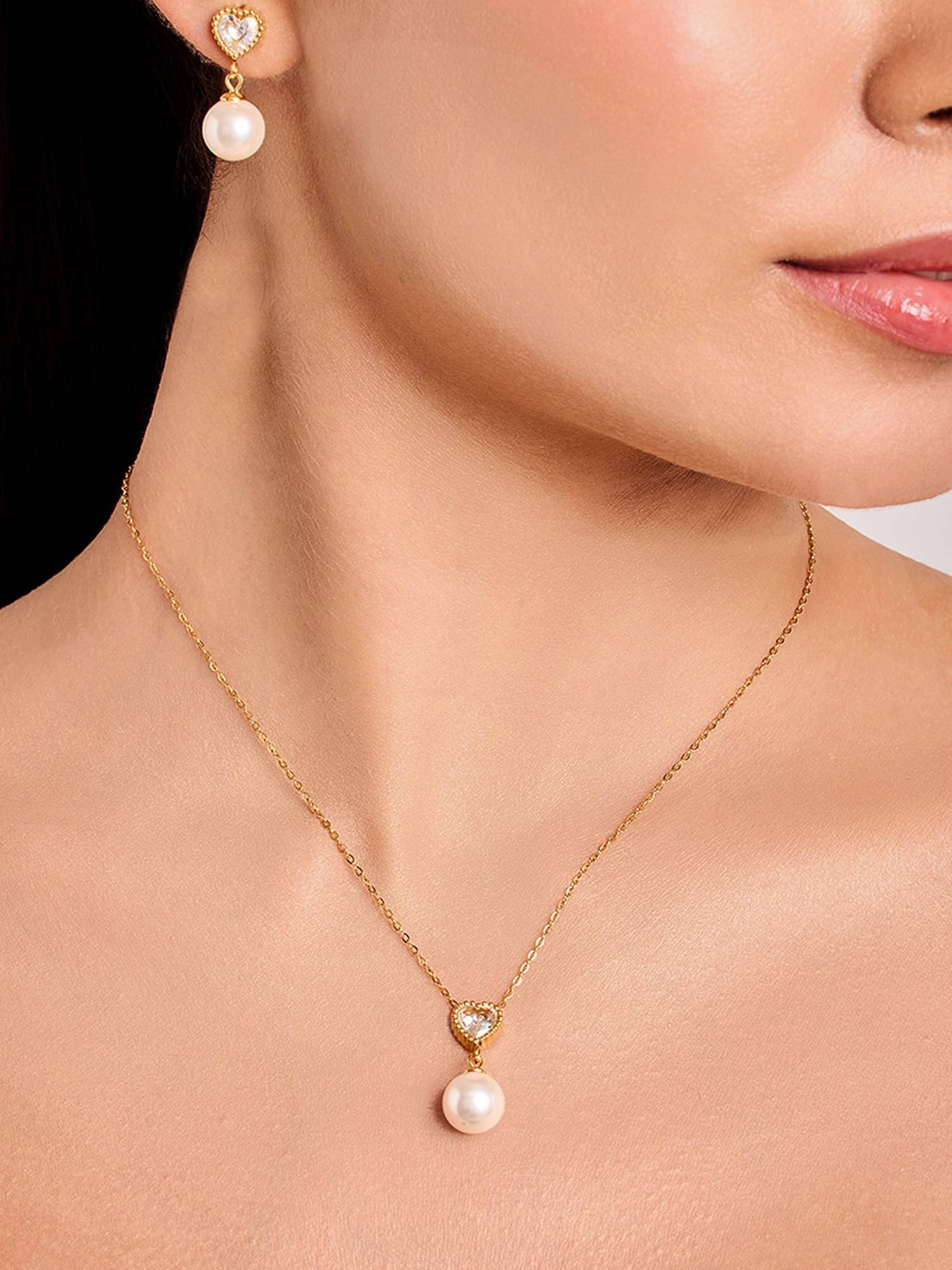 ELRA 18K Gold Plated Heart Pearl Necklace Stainless Steel Waterproof and Anti-Tarnish