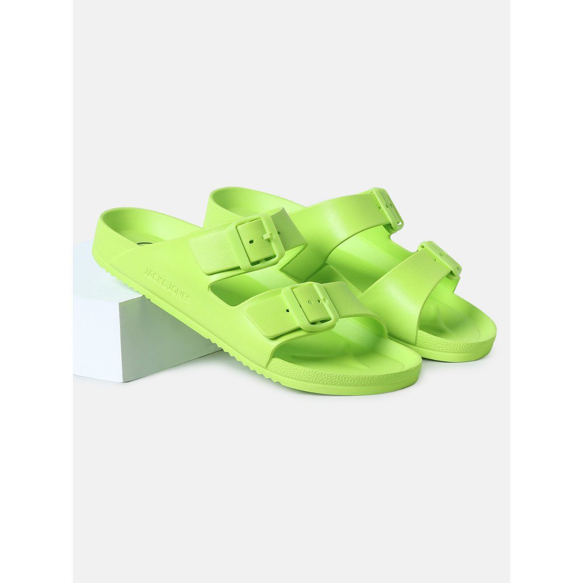 Buy Mochi Women Green Casual Sandals Online | SKU: 40-2530-21-36 – Mochi  Shoes
