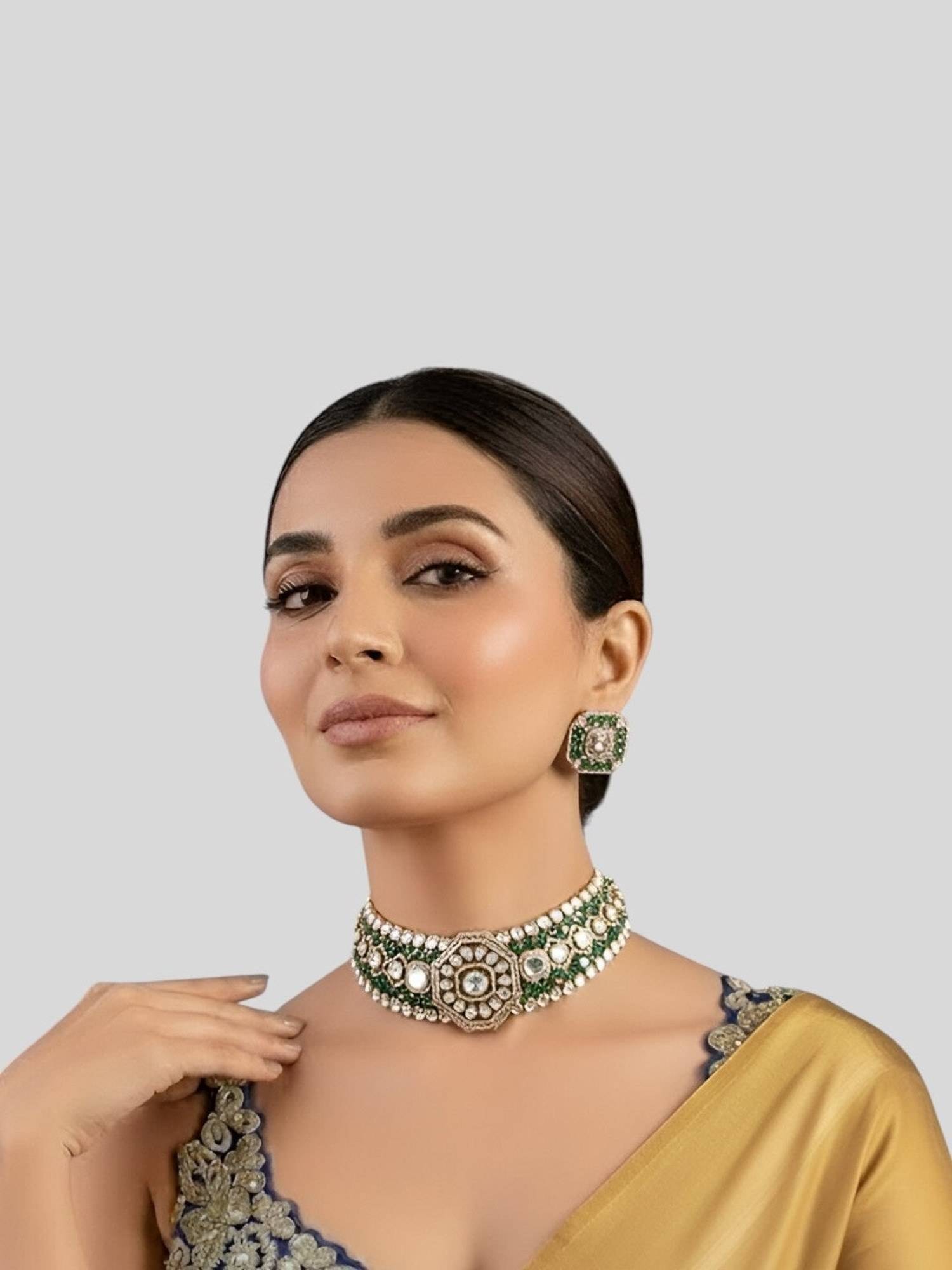 Auraa Trends Kundan Polki White Choker Necklace With Earrings
