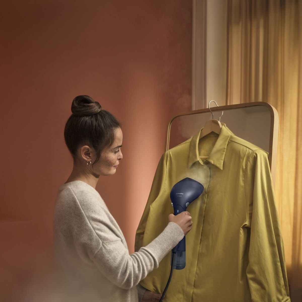 Buy Philips STH7020/20 1500 W Garment Steamer Online