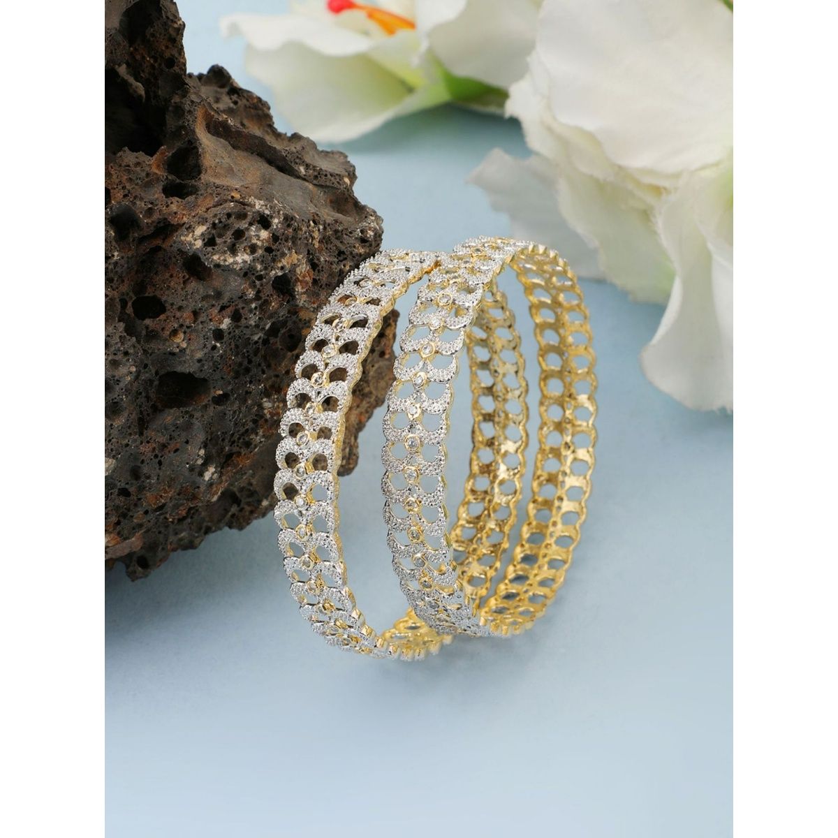 Aggregate 85+ ishqbaaz anika hand bracelet best - POPPY