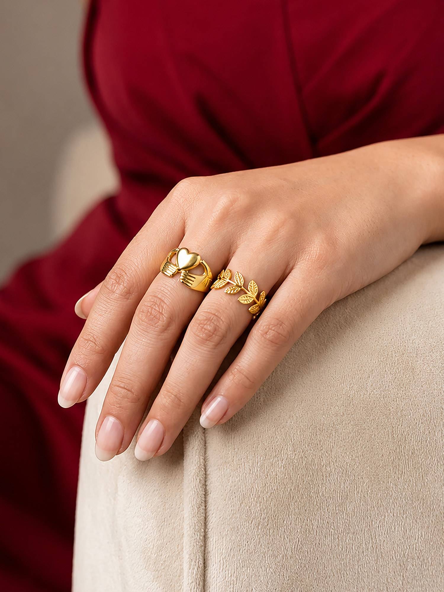 ARTKLIM Leaf And Heart Embrace Pair Ring Set Adjustable (Pack of 2)