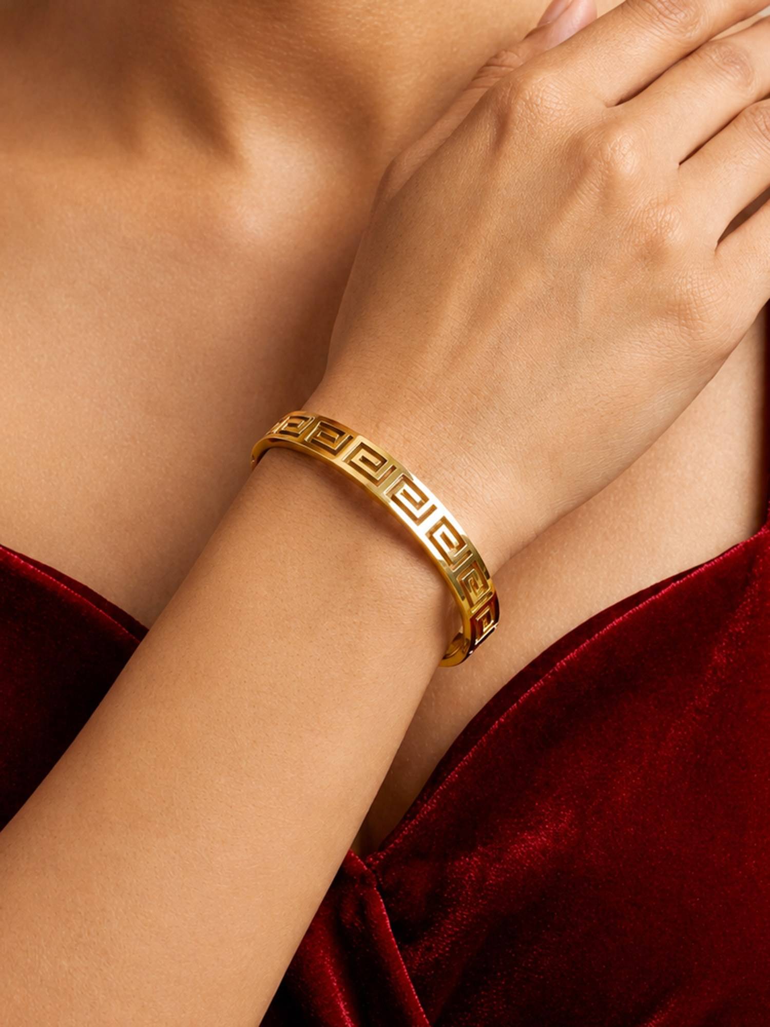 ARTKLIM Classic Greek Key Anti-Tarnish Bracelet