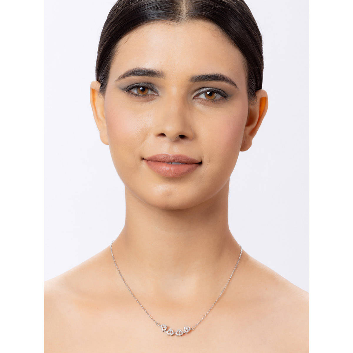 Niscka Fine Leaf Clover Magnet American Diamond AD Pendant Necklace