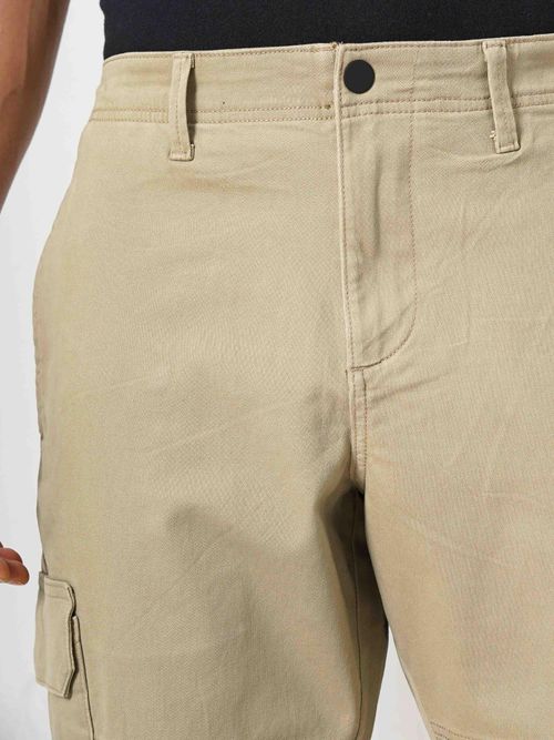 Buy CELIO Men Beige Solid Regular Fit Cotton Cargo Trousers Online