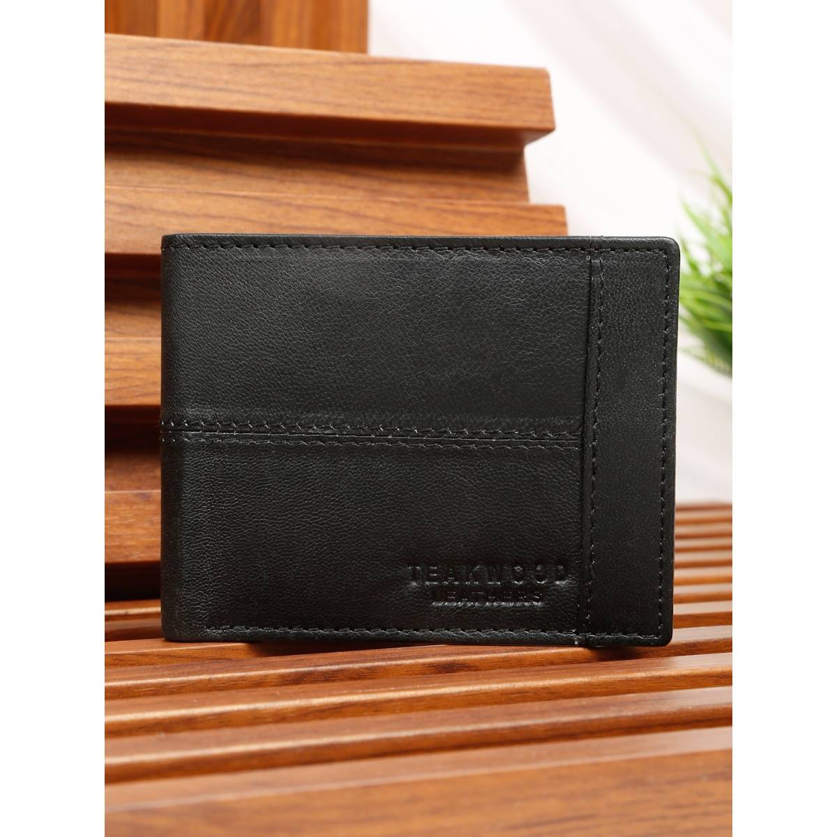 Teakwood Men’S Paneling Bifold Black Leather Wallet