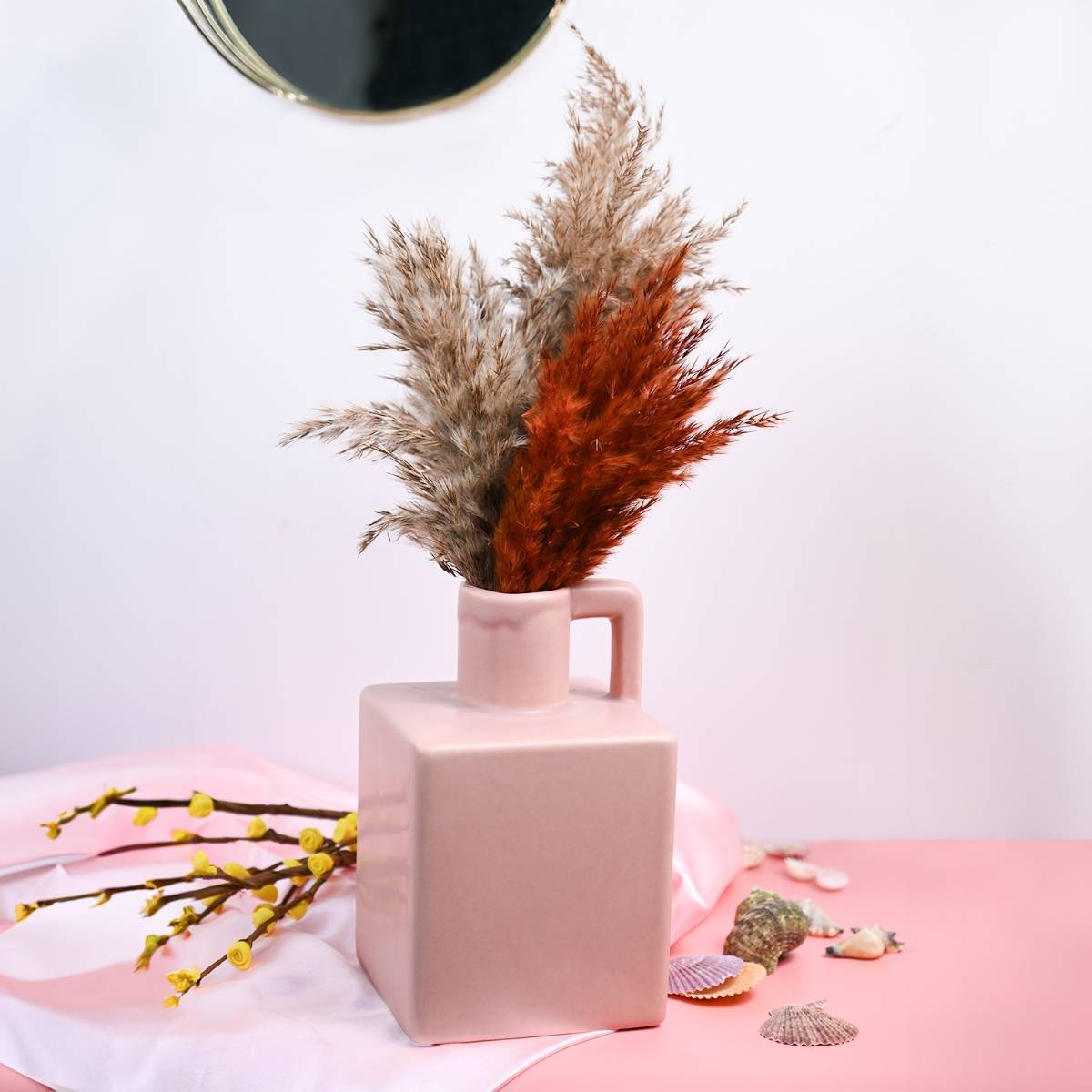 Voncasa Ceramic Peach color Plain Pattern Flower Vase for Living Room