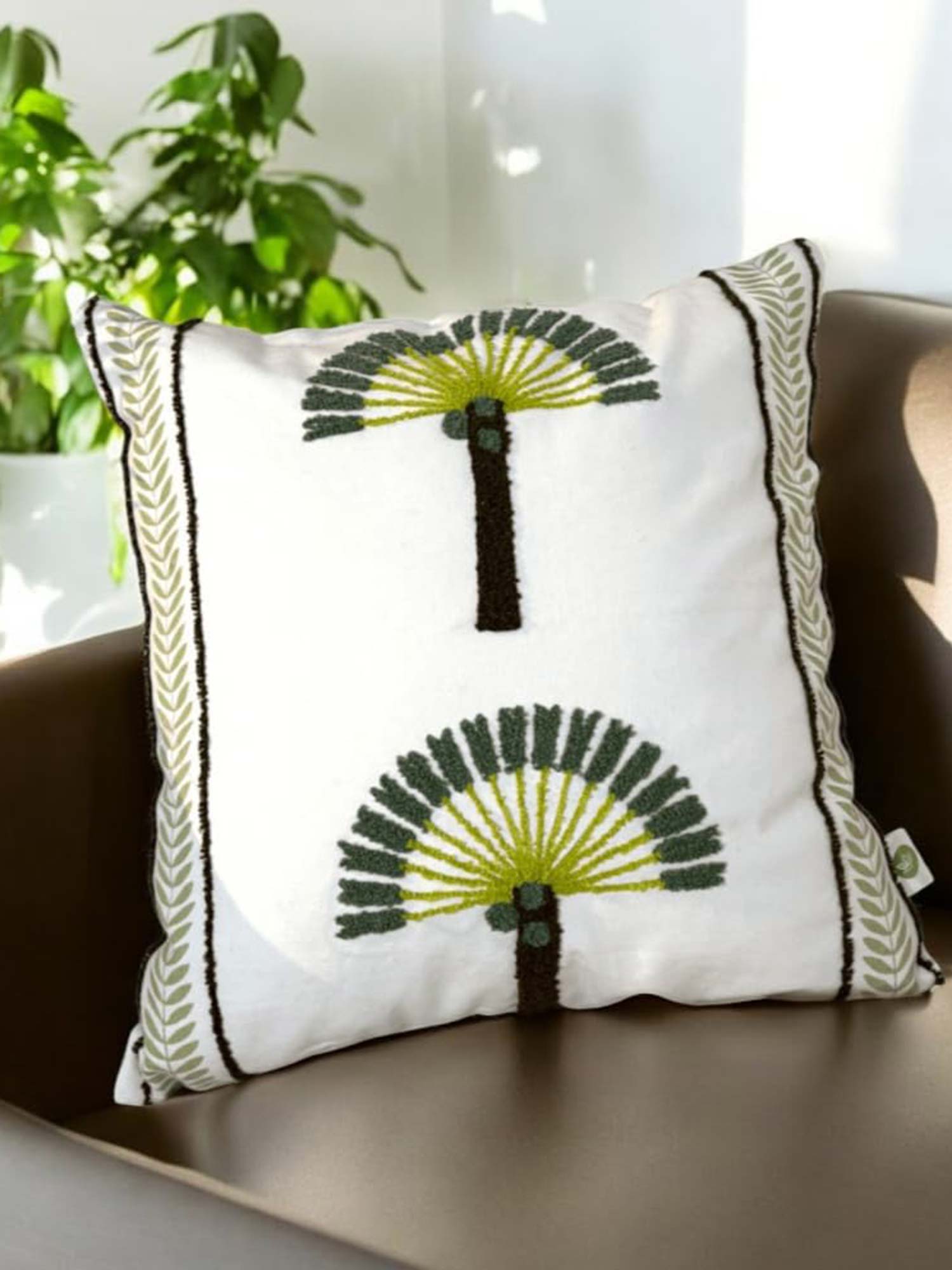 LUSHLYF Palm Grove Tufted Cushion Cover Minimalist Palm Tree Design