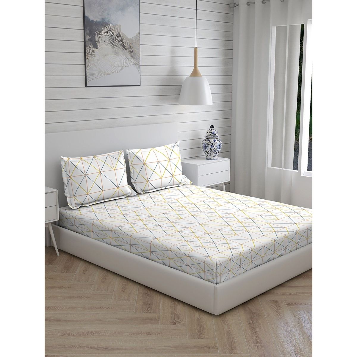 Buy Boutique Living Geo Tangle 212 TC King Bedsheet White Online