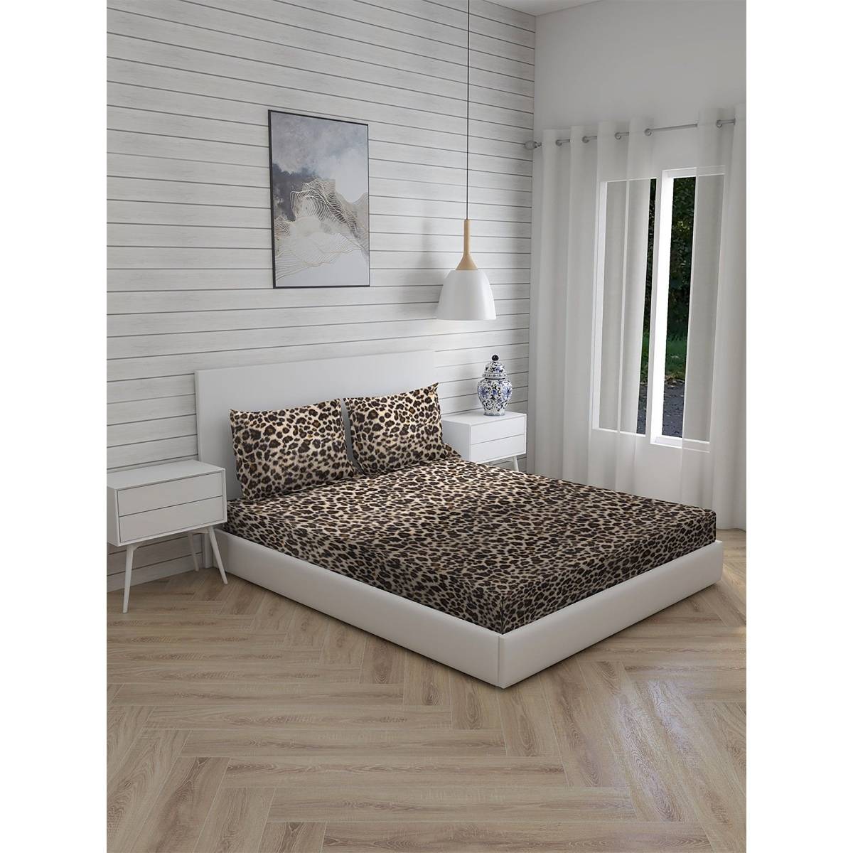 Boutique Living Untamed 300 TC King Bedsheet -Black