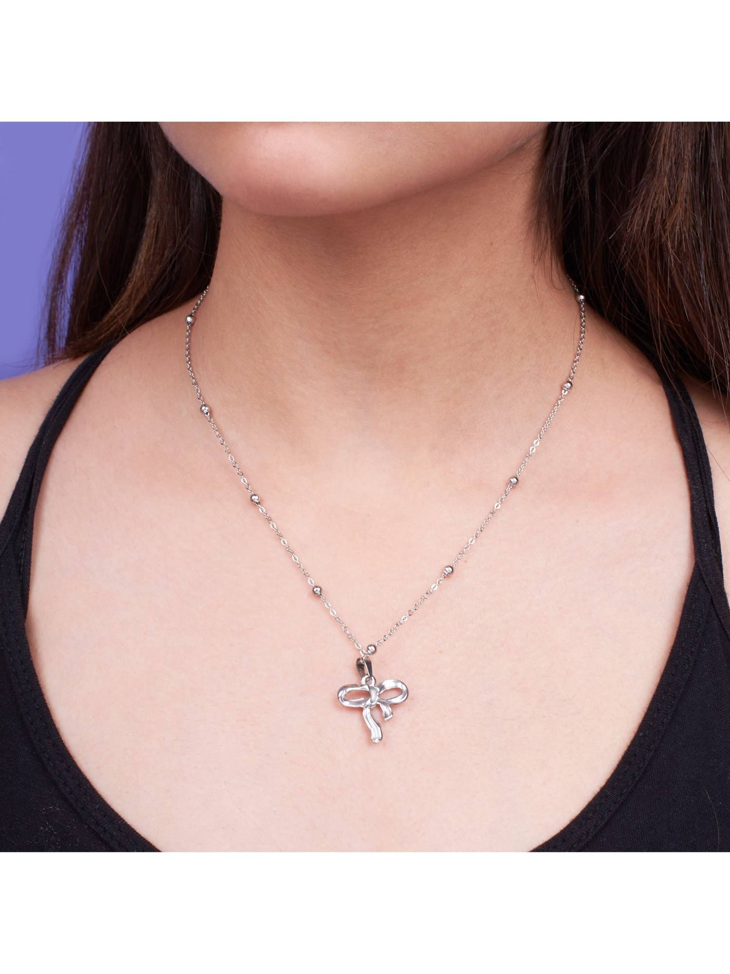 Salty Women Ribbon Charm Silver Necklace