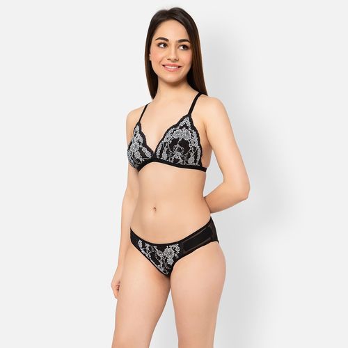 Buy Clovia Non-padded Non-wired Demi Cup Plunge Bra & Low Waist