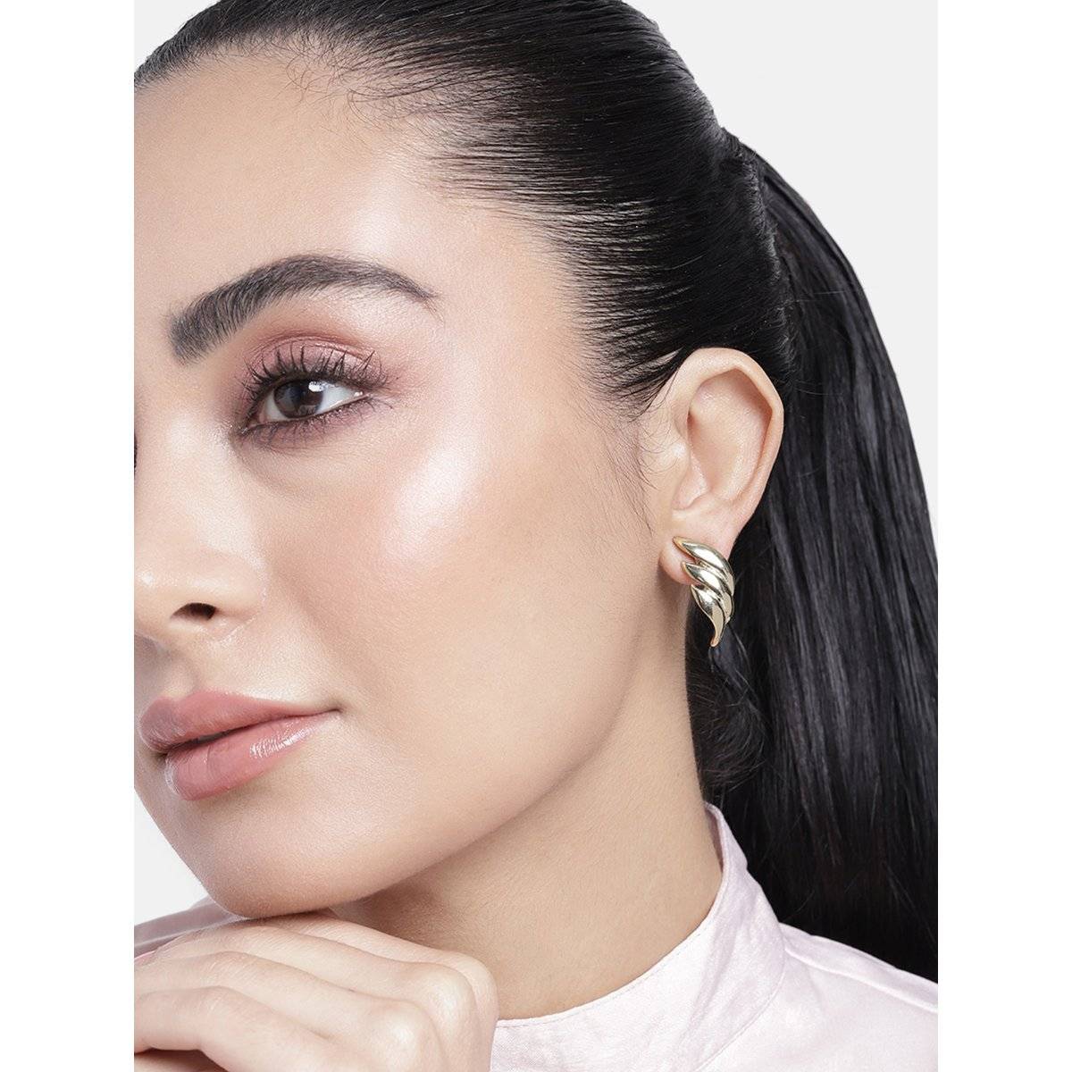 Estele Gold Plated Leafy Stud Earrings for Women