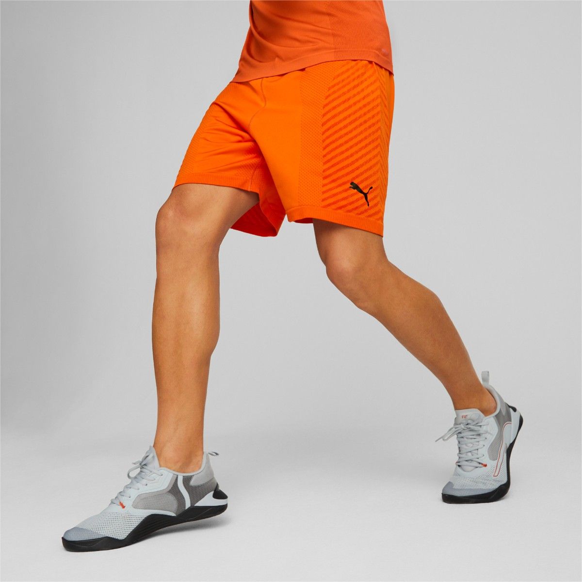 Puma Train Formknit Seamless 7 Inch Mens Orange Shorts
