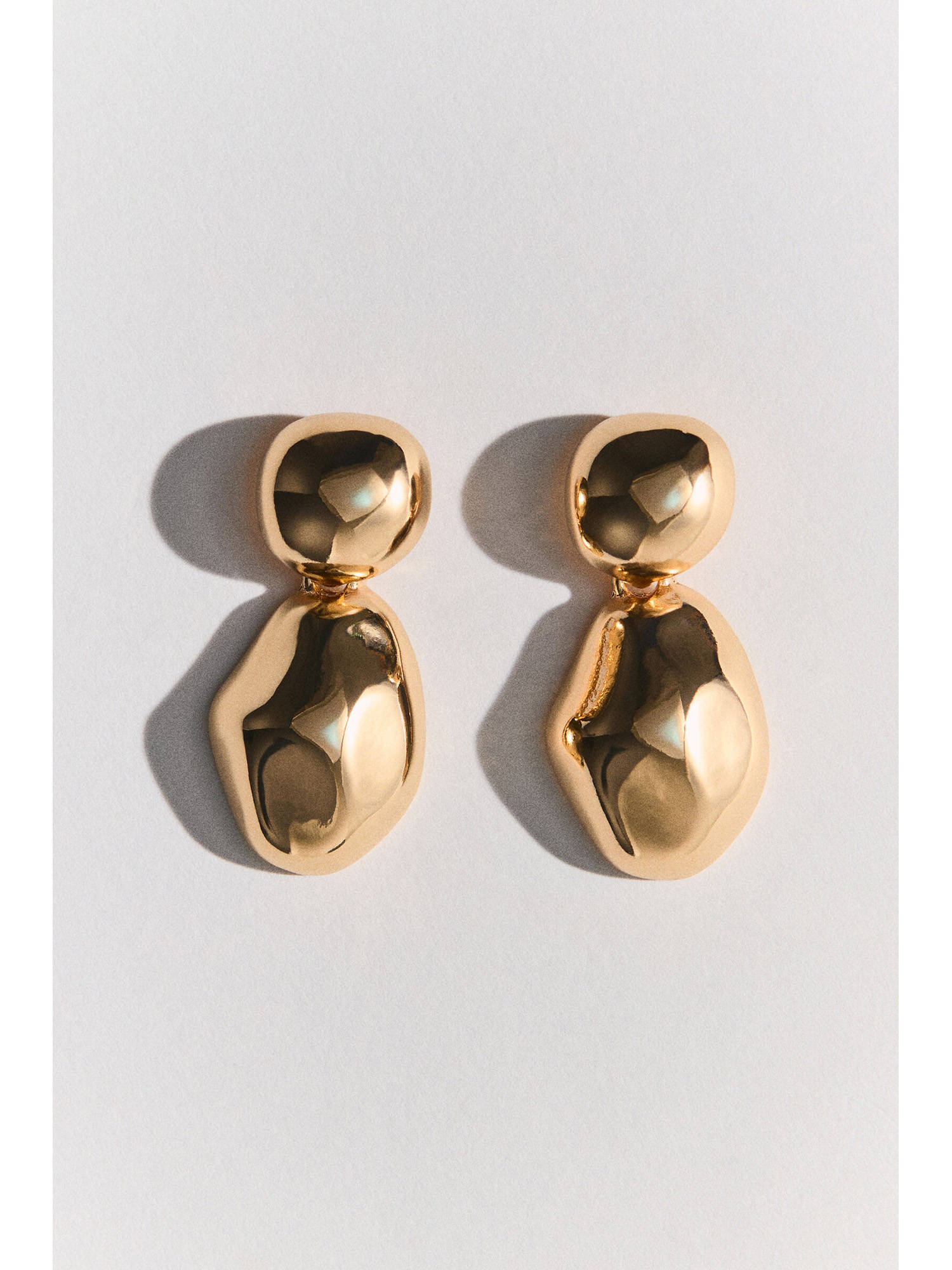 H&M Women Gold Pendant Earrings