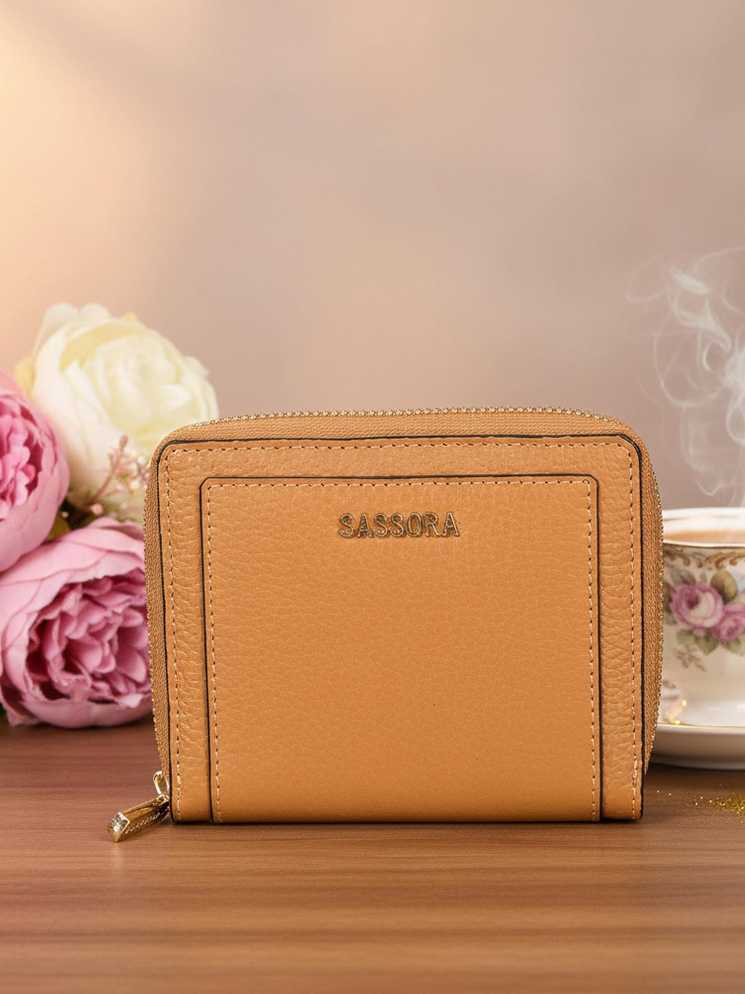 ZAkKA Buy Sassora Genuine Leather RFID Blocking Compact Zip Around