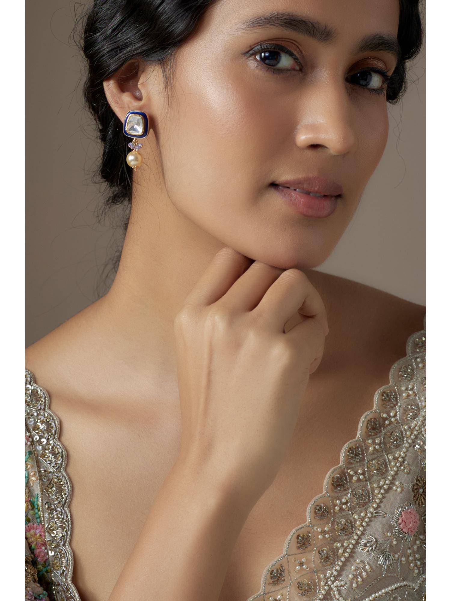 KARISA DESIGNS Circa Pearl Earrings