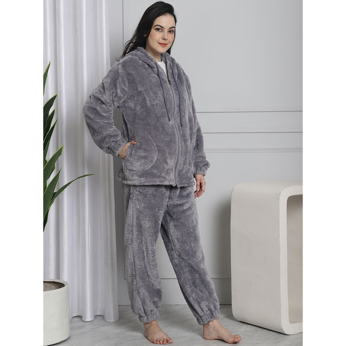 Fur night hotsell suit for winter