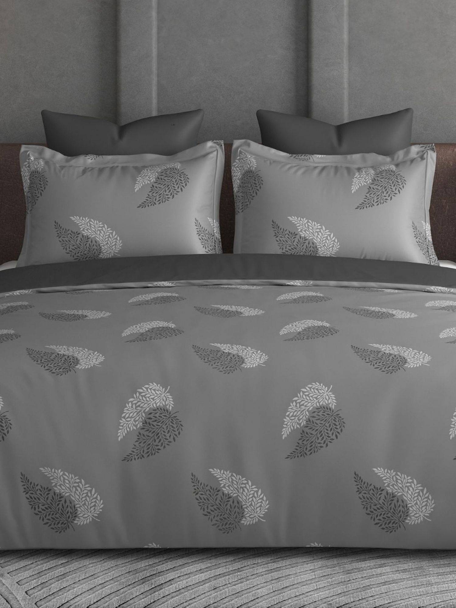 House of Owlet Grey Floral 600Tc Bedsheet with 2 Pillow Covers (Super King)
