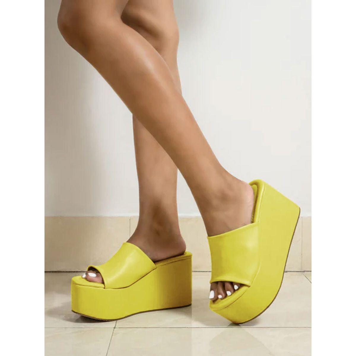 Green platform online sandals