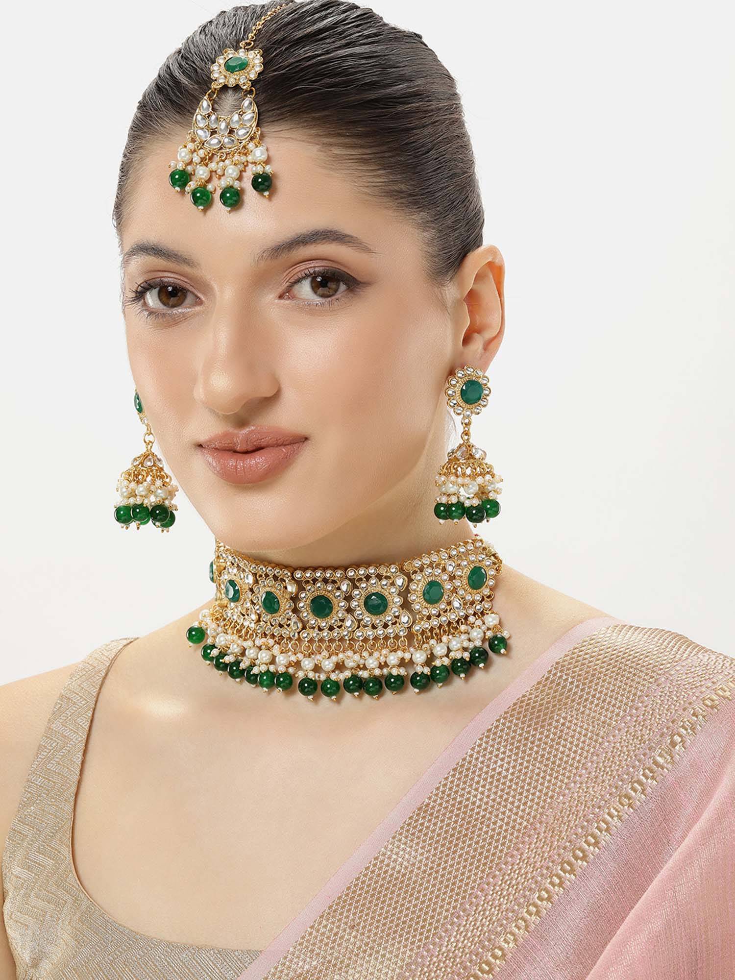 Peora Women Gold Plated Green Kundan Jewellery Set
