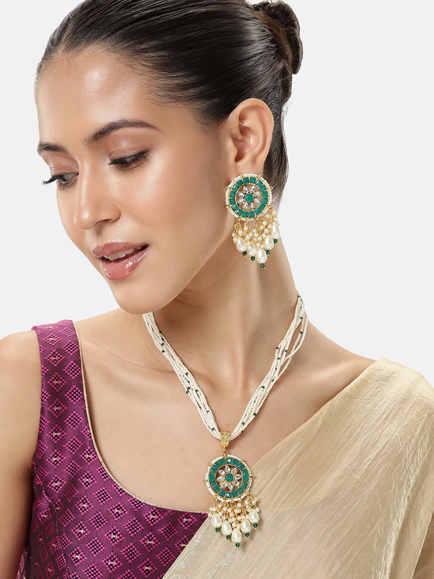 Peora Women Gold Plated Green Kundan and Beads Jewellery Set
