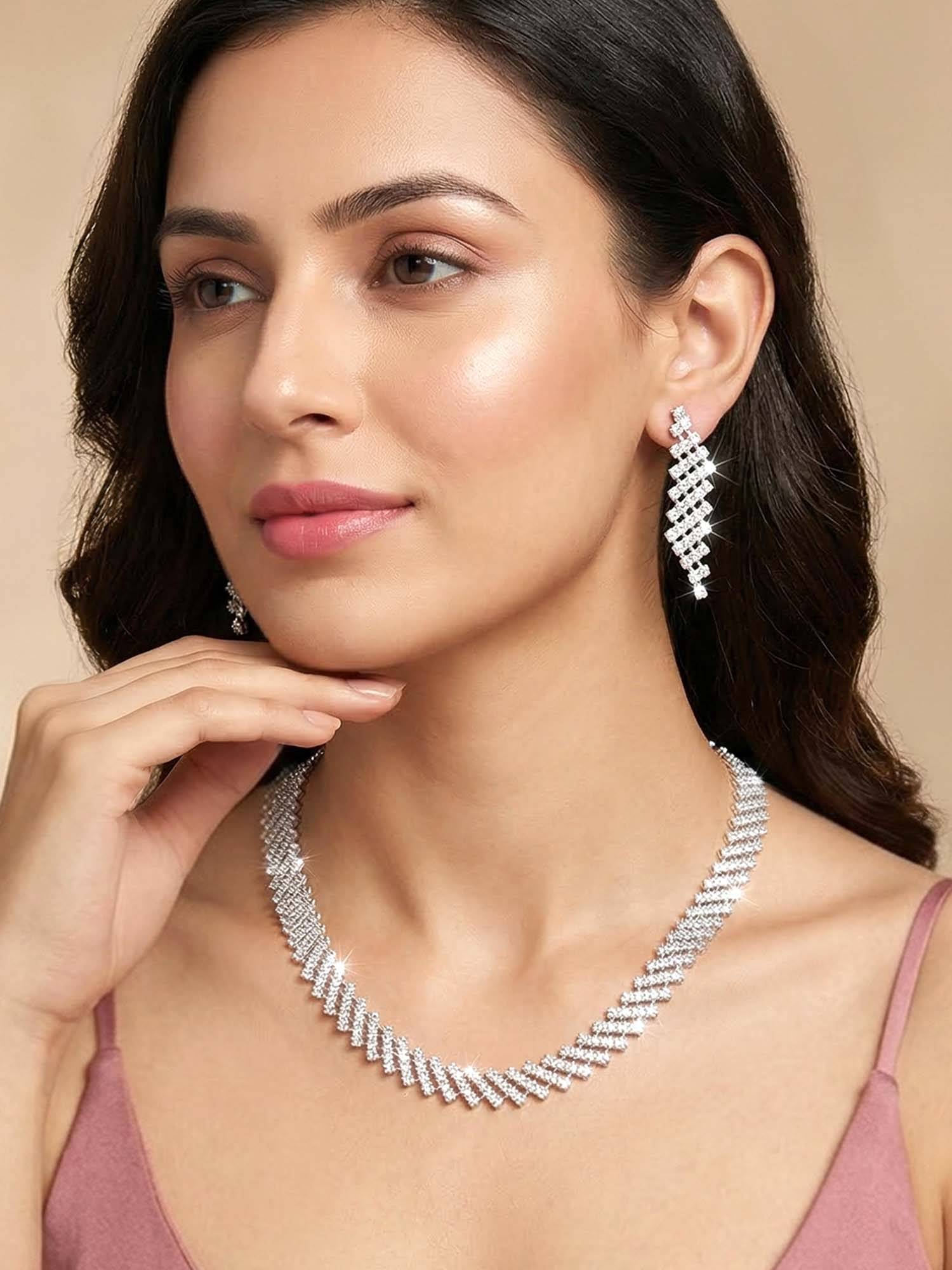 Peora Women White Stone Studded Western Jewellery Set
