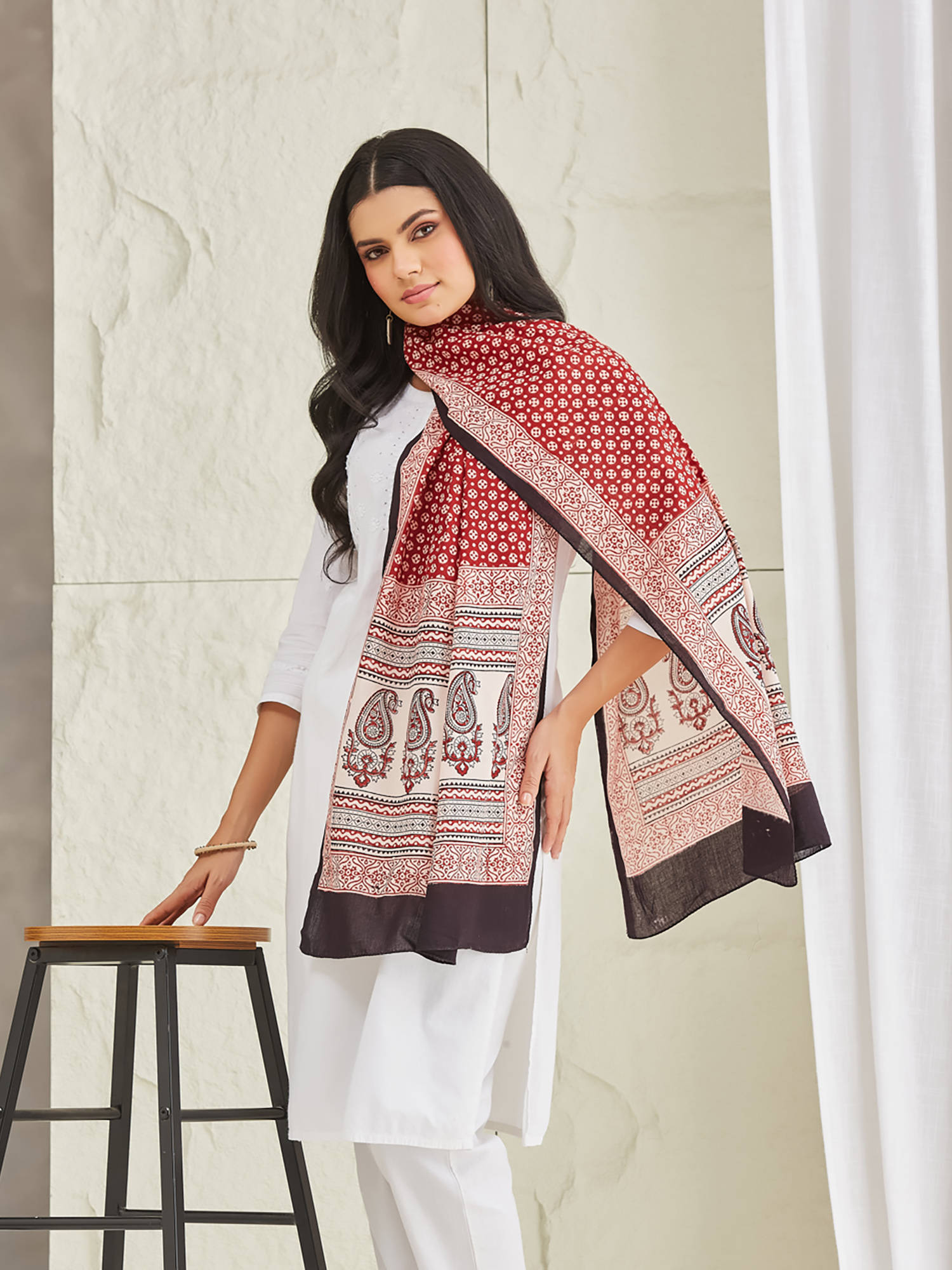 Fabindia Womens Red Cotton Bagh Printed Stole