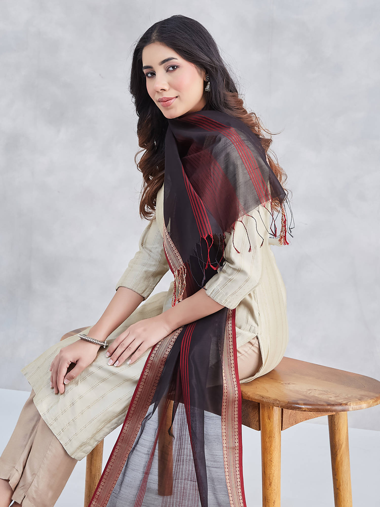 Fabindia Womens Black Cotton Silk Blend Maheshwari Stole
