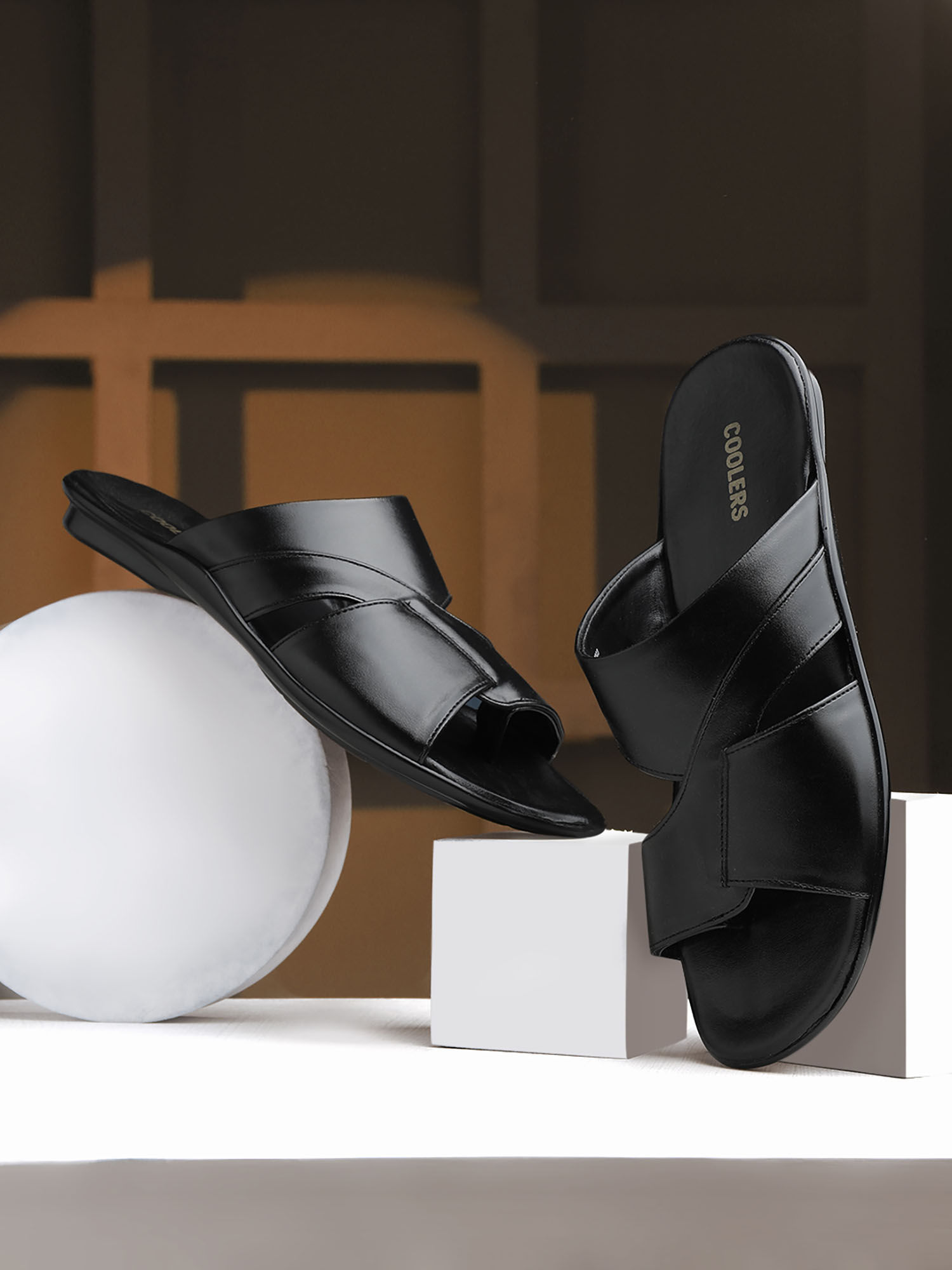 Buy LIBERTY Coolers Wakafit-1E Black Casual Sandal for Men Online