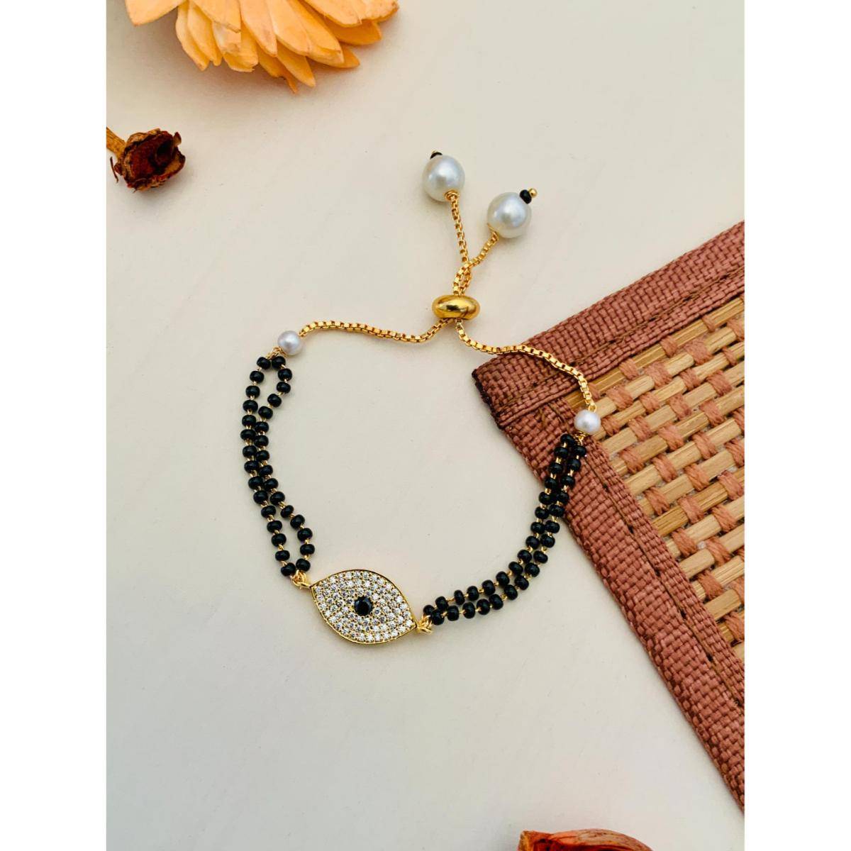Abdesigns Mesmerising High Quality Gold Plated Hand Mangalsutra