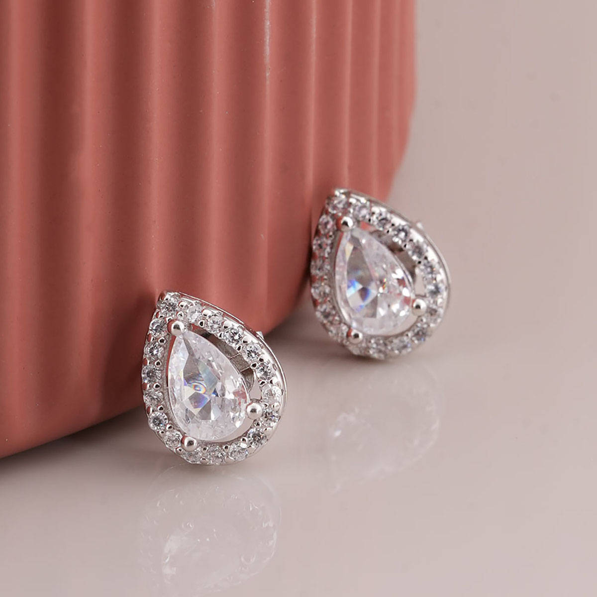 Palmonas 925 Sterling Silver Sparkling Teardrop Earrings