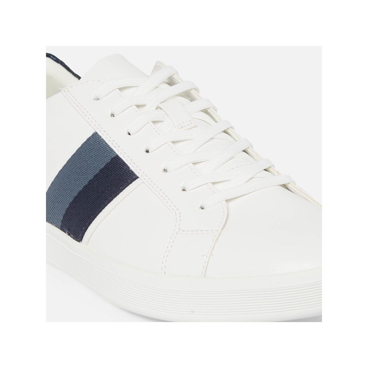 Aldo on sale cowien white