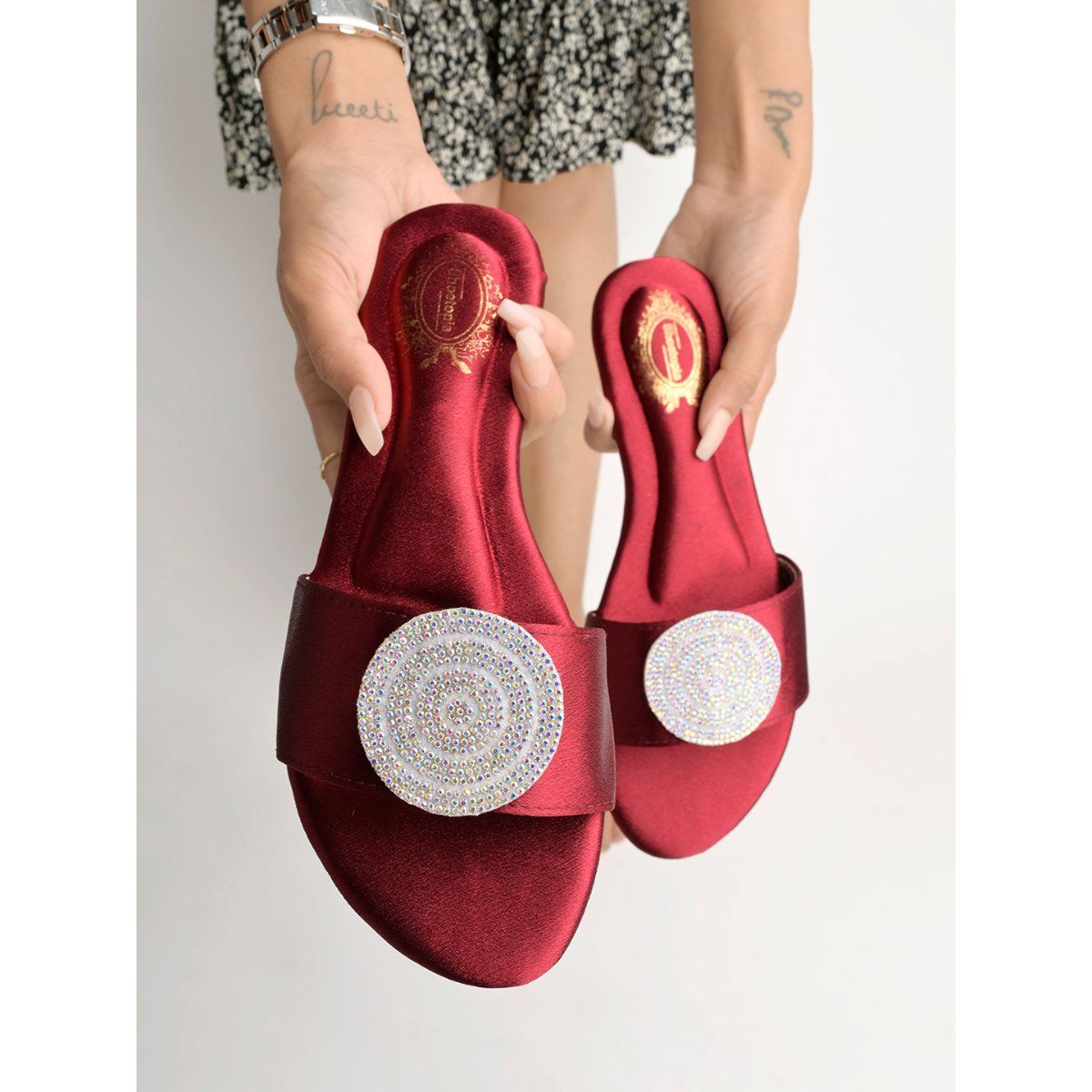 Shoetopia Ethnic Jewel Detailed Cherry Flats For Women & Girls Buy