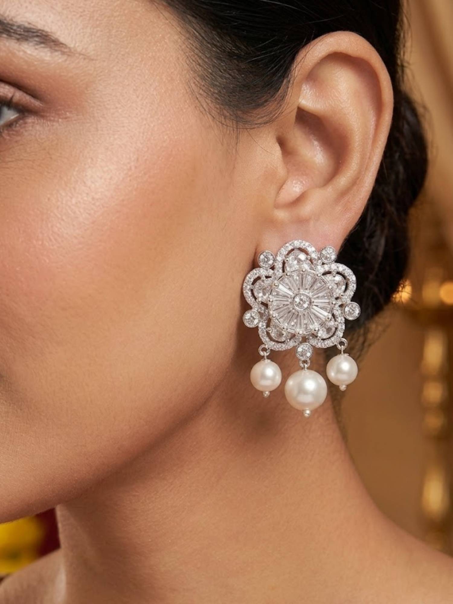 Nuyug Pearl Shine Drops Earrings