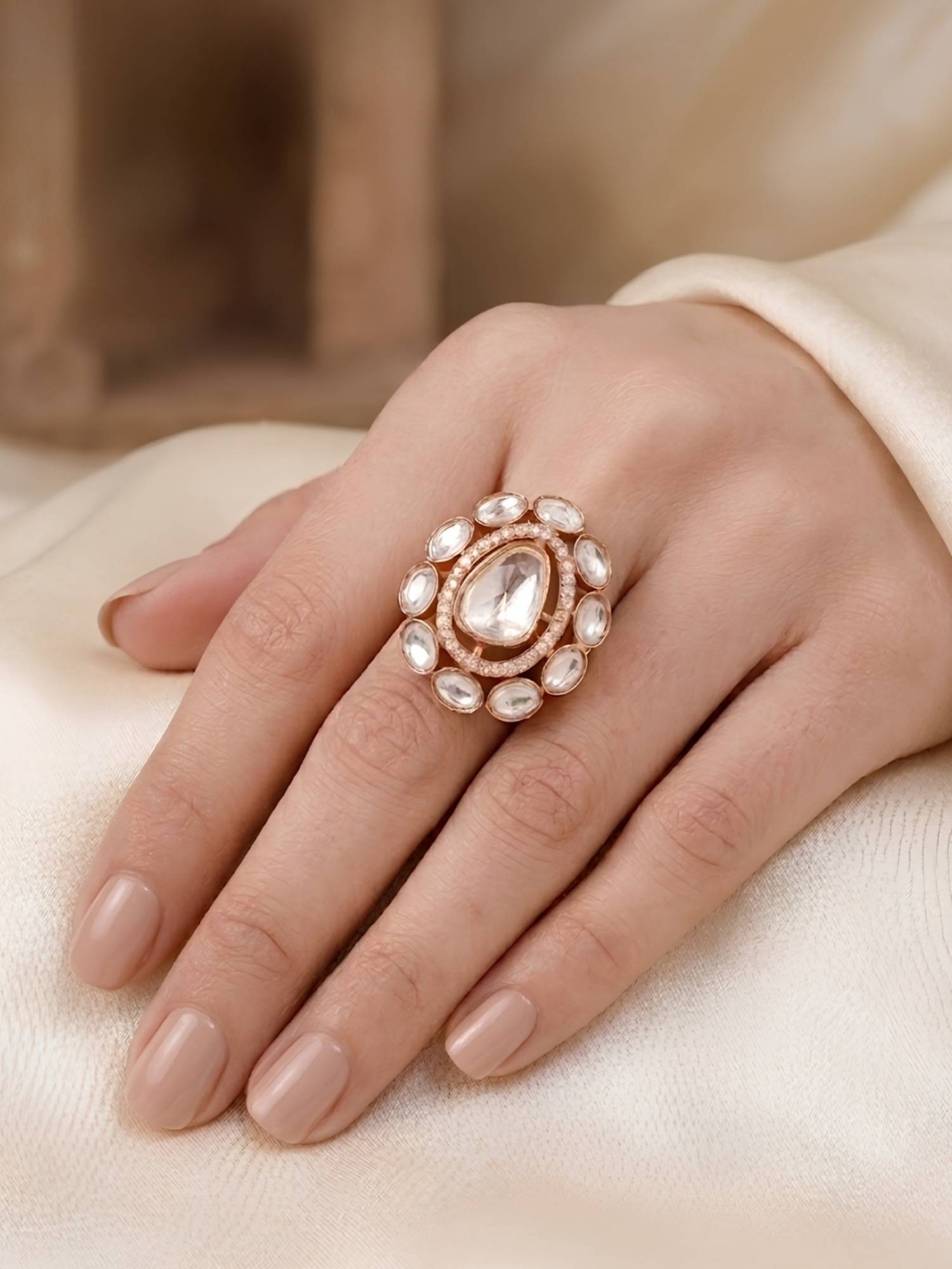 Nuyug Inaya Polka Bloom Ring