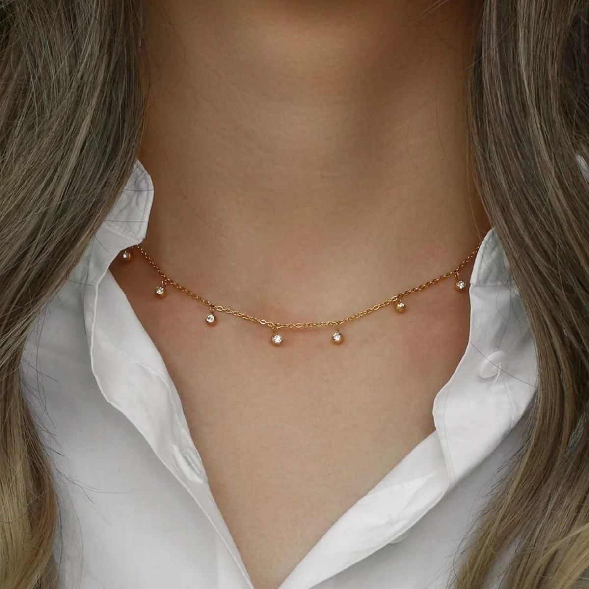 Anglacesmade Bohemia Layered Y Choker Necklace Rhinestone Choker Diamond  Necklace Delicate Y Necklace Long Pendant Necklace for Women and Girls(Gold)  : Amazon.in: Jewellery