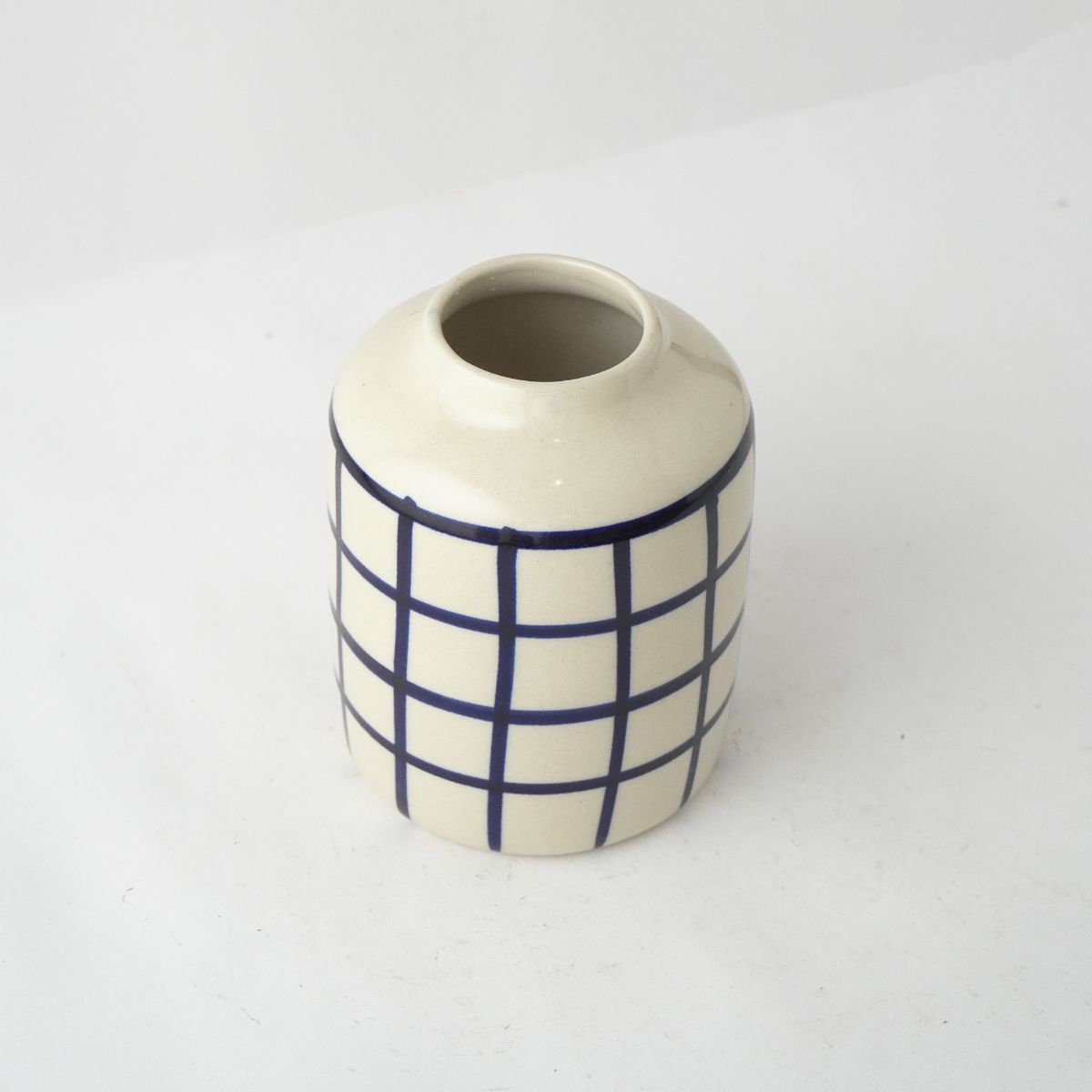Buy The Decor Mart Blue Checked Vertical Ceramic Vase Online