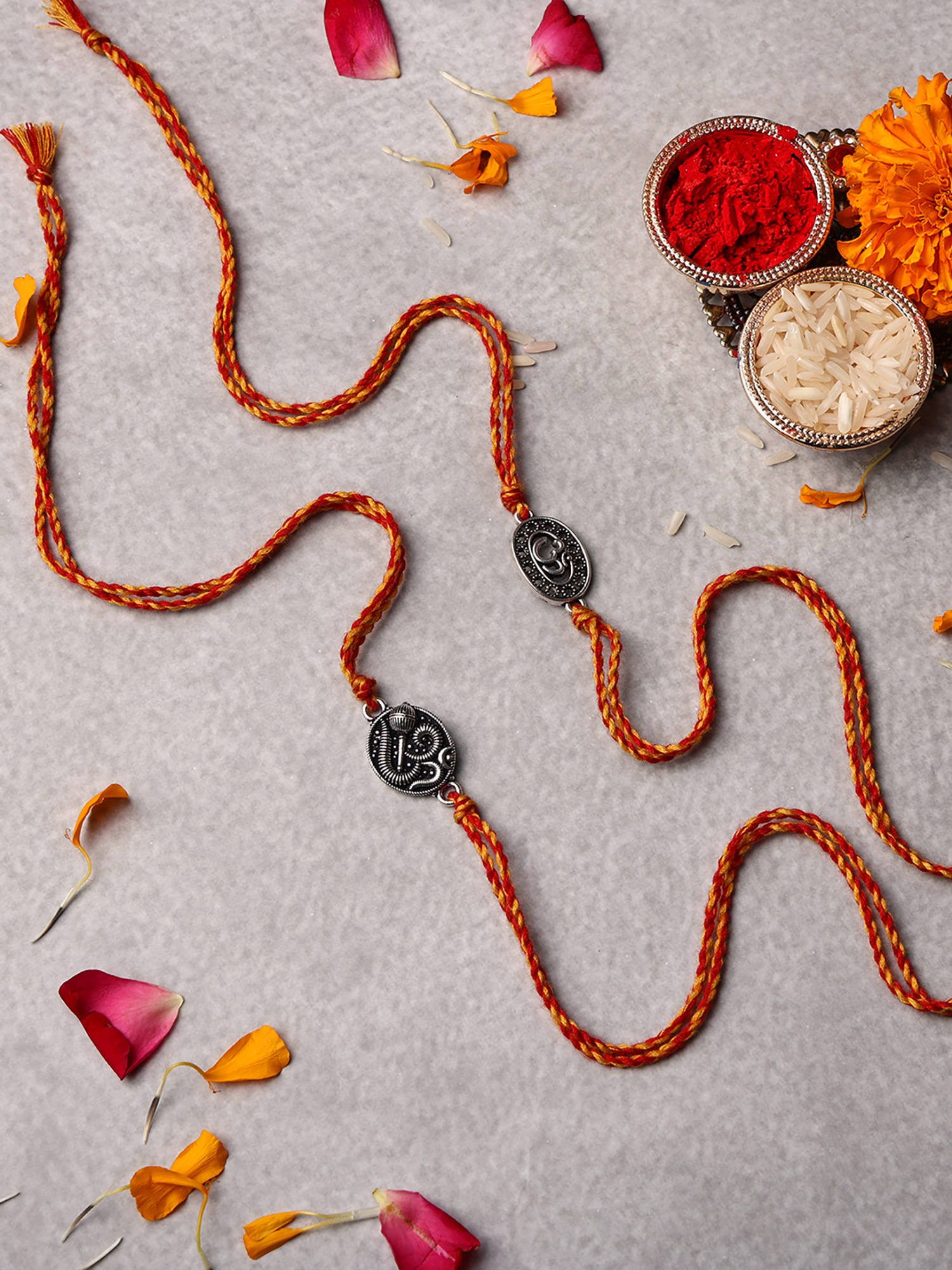VENI Oxidised 92.5 Silver Plated Brass Rakhis Multi-Color (Pack of 2)