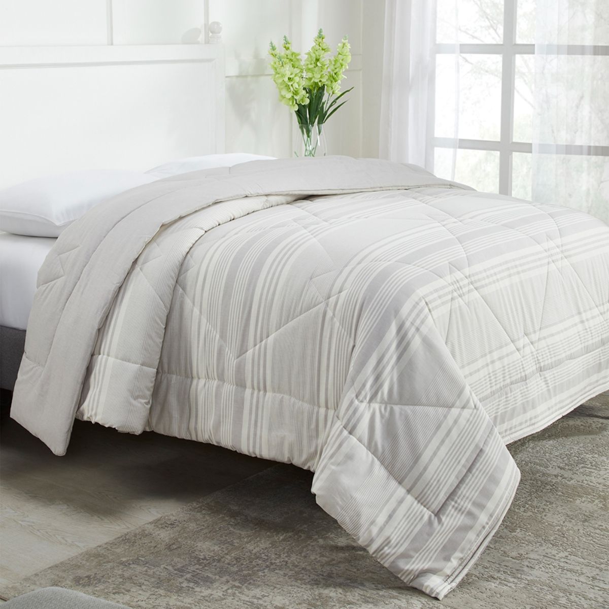 Trident King Size Comforter Blanket, 130 Thread Count, Polycotton Shell