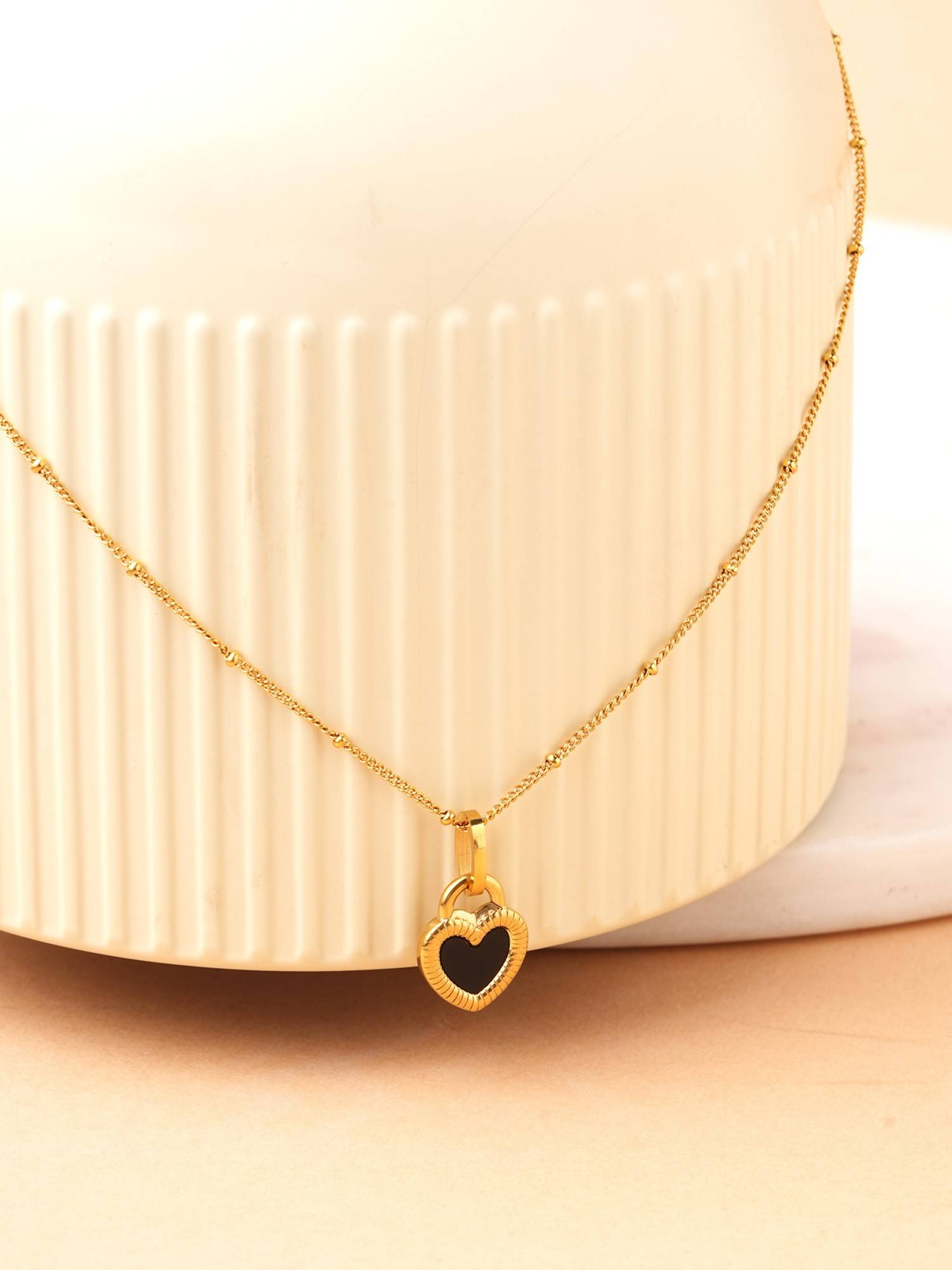 Palmonas Dark Desire Heart Waterproof And Anti-Tarnish Necklace