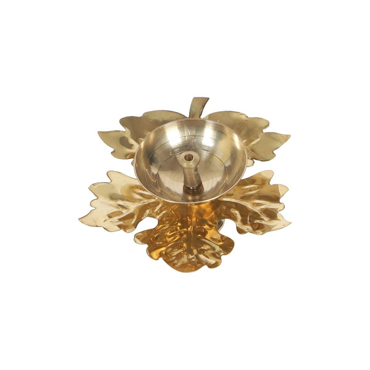 Amaya Decors Maple Leaf Brass Dia Gold