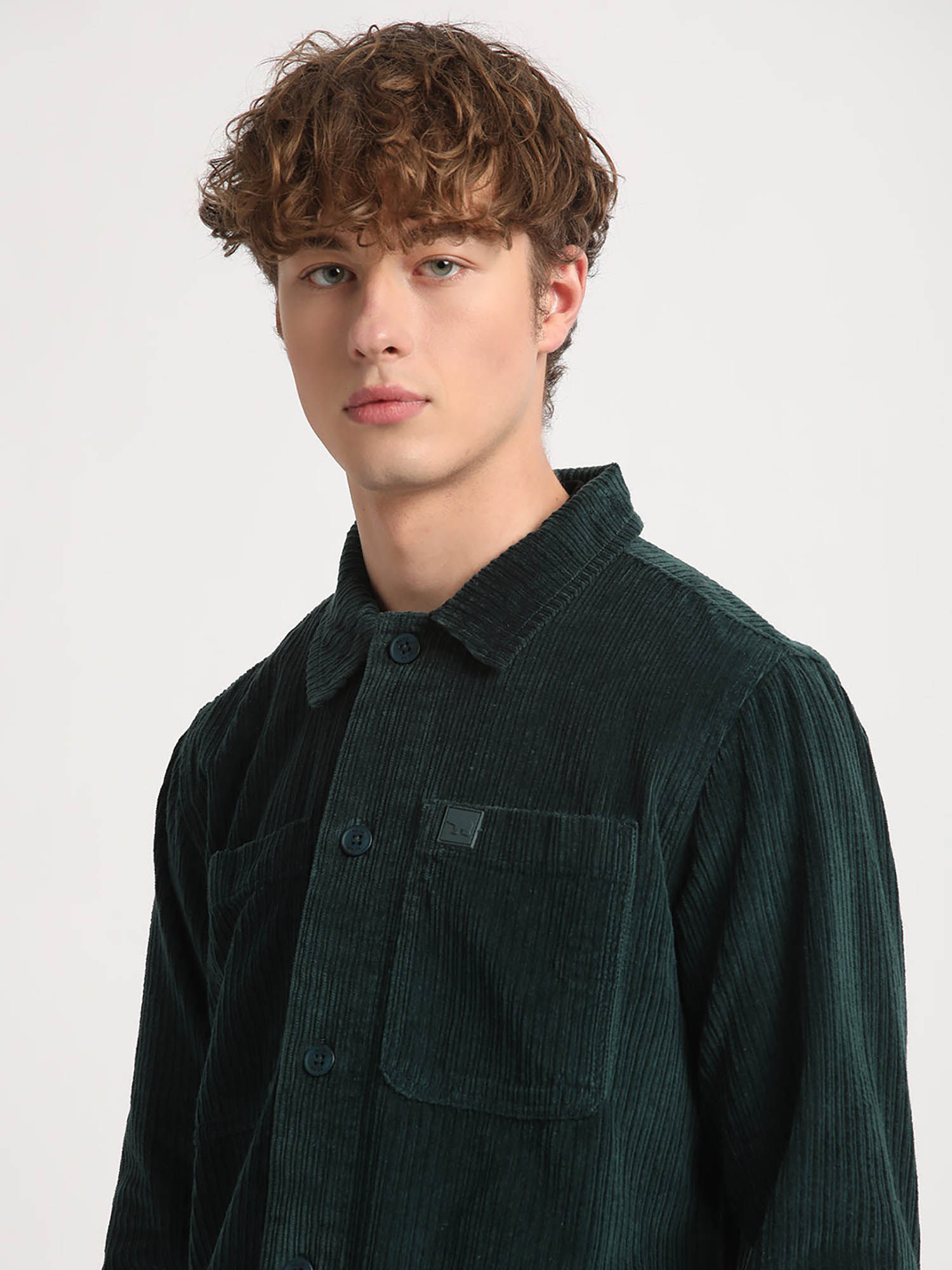 Buy The Bear House Men Green Comfort Fit Cotton Corduroy Shacket Online