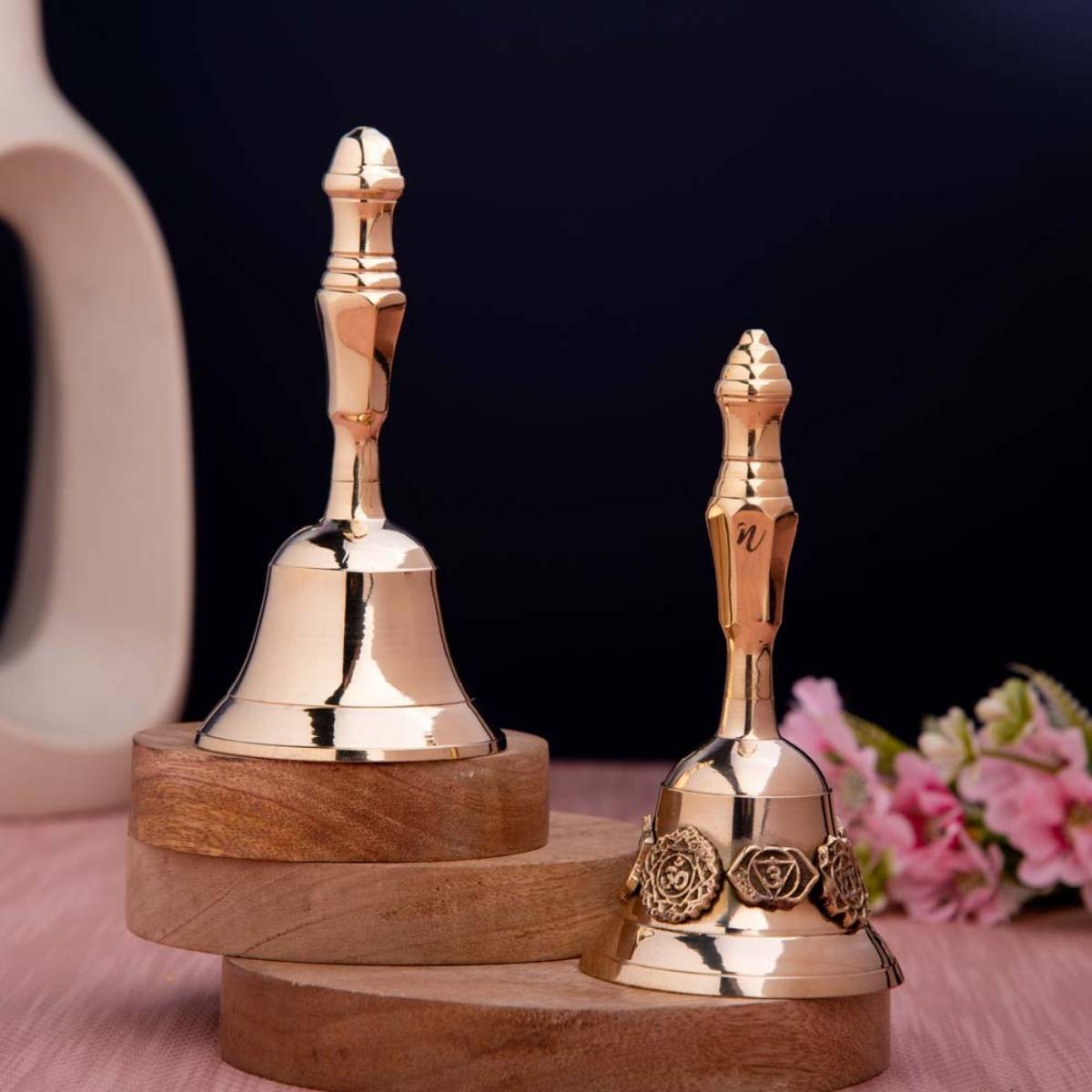 Gibox Brass Goonj Bell Puja Peace Time Ghanti Home Decor Temples Large Size